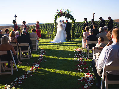 winery weddings outdoor ceremony at Calloway Winery