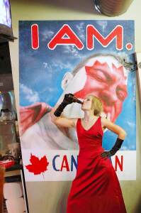 Canadian bride drinking beer. Photo by Ralph Heinze Photography