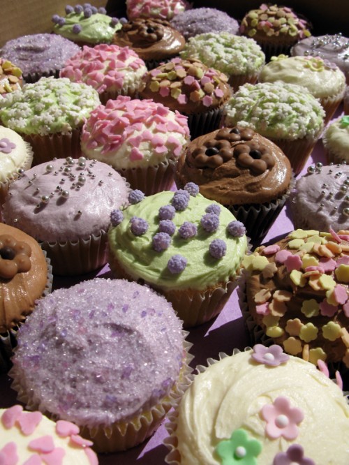 tea party wedding cupcakes