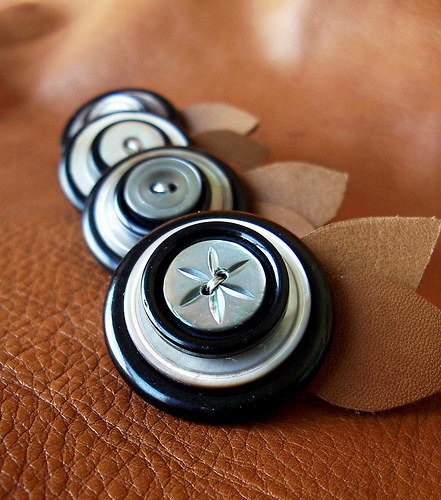 button boutonnieres