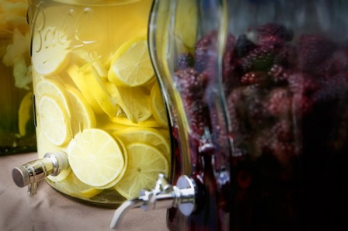 mason jar drinks wedding