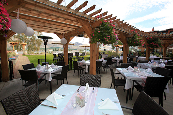 canada intimate wedding watermark beach resort