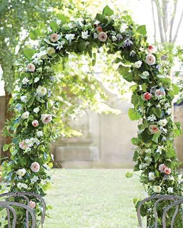 Flowers for wedding arch