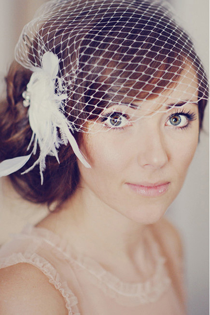 Vintage Fashion Birdcage Veils Another Great Aspect Of Birdcage Veils Is That They Are Easy To Construct If You Looking Save Some Money On Your Outfit A Veil Made