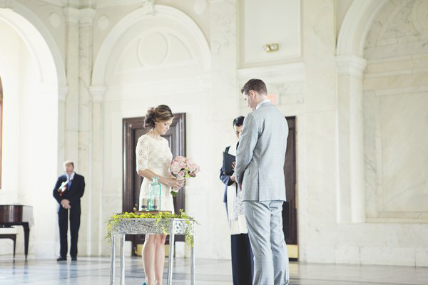 Real Wedding Jennifer And Andrew S Courthouse Elopement Southern Courthouse Elopement
