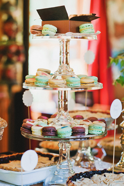 wedding macarons