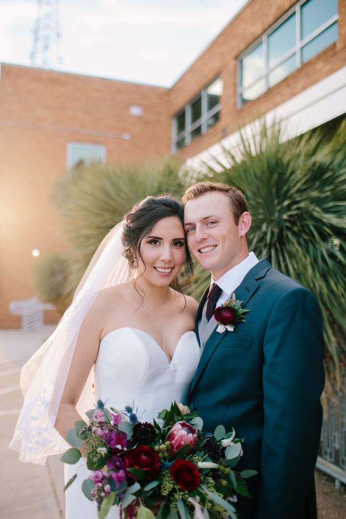 http://www.intimateweddings.com/wp-content/uploads/2017/09/intimate-texas-wedding-richard-janet-403-700x1050.jpg