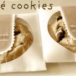 Cookie Favors: DIY Chocolate Chip Cookies in CD Sleeves