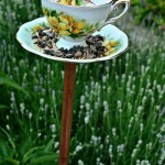 Homemade Bird Feeder From Vintage Teacups: DIY Wedding Favors & Gifts