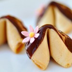 DIY Wedding Ideas: Fortune Cookies with a Customized Message