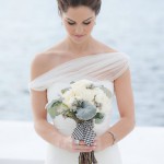 Simple and Sleek: Minimalist Bride Fashion Inspiration