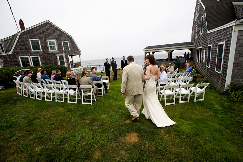 Driftwood Inn Outdoor Ceremony in Maine 