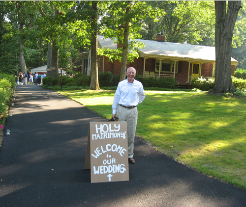 front yard diy wedding