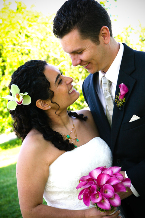 outdoor wedding couple chicago