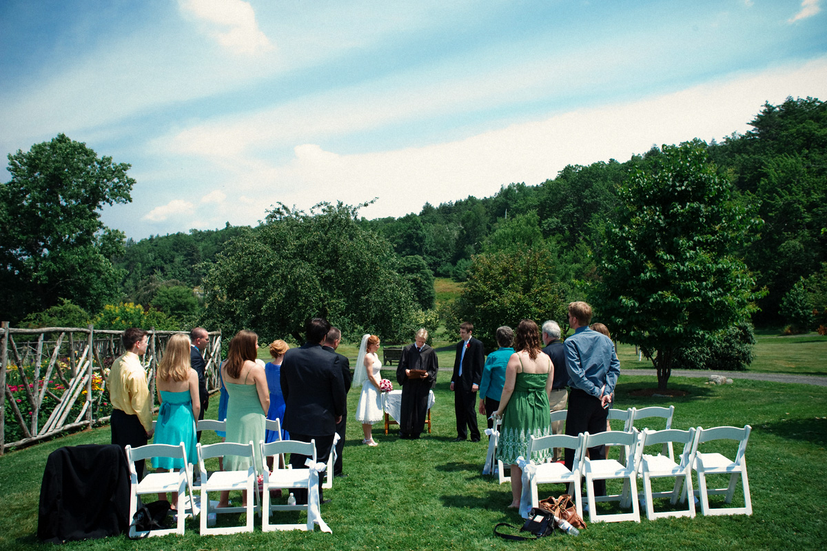 outdoor wedding ceremony in new york