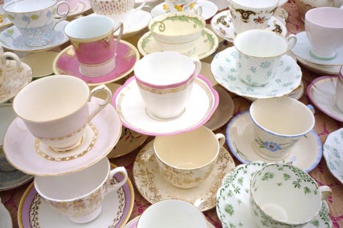 vintage crockery for hire