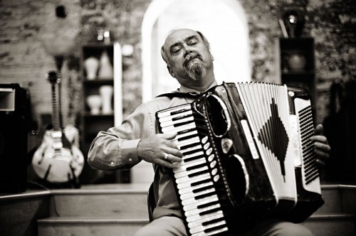 wedding accordian player