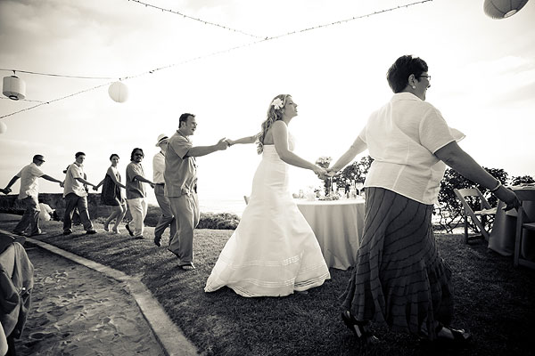 dancing at wedding