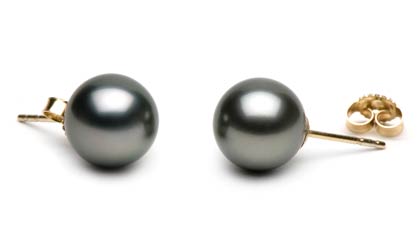 black pearl earrings