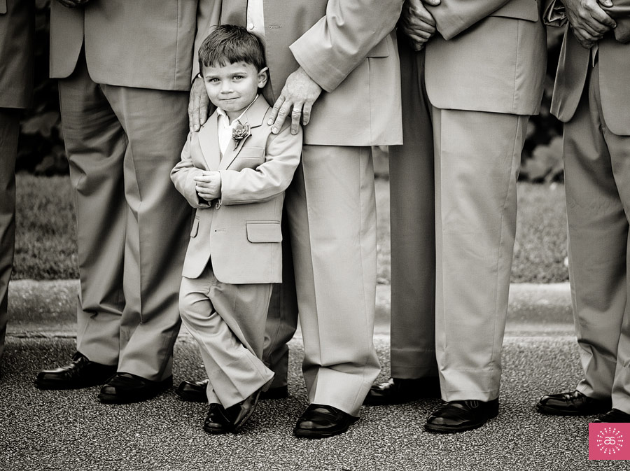 kid at wedding