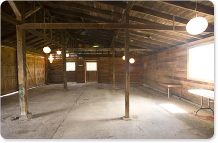 empty barn wedding decor