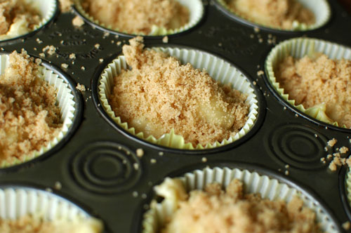 banana muffins