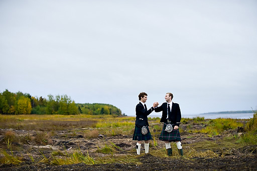groom and best man in kilts