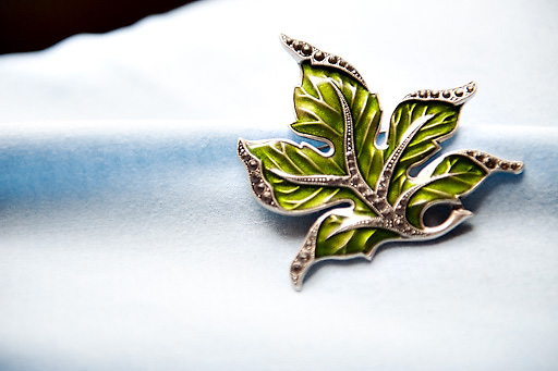 leaf wedding brooch