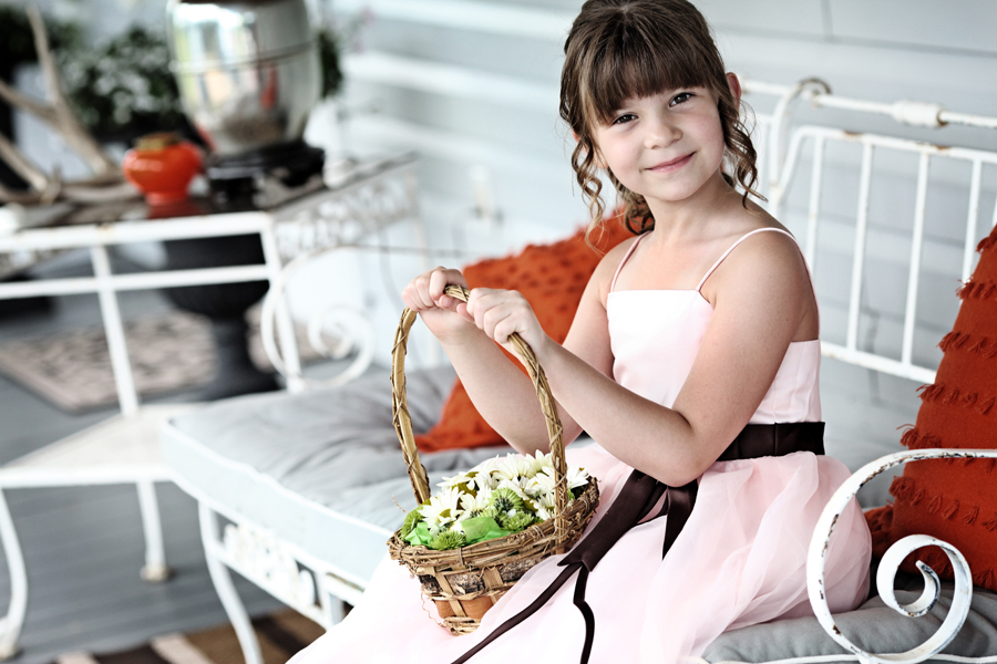 wedding flower girl