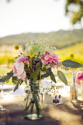 wedding flowers for outdoor wedding in vineyard