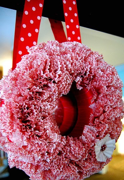 cupcake-liner-wreath