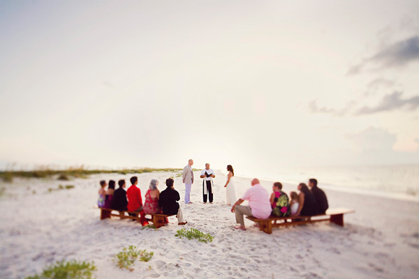Florida Beach Ceremony Amanda Tyler S Real Wedding Intimate Sunrise Wedding On The Beach Florida