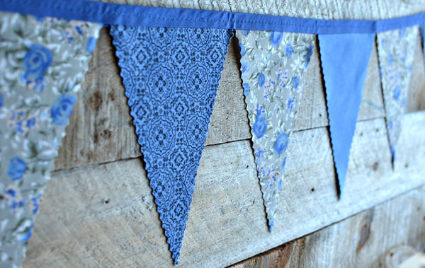 cobalt bunting