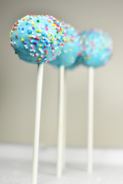 cake pops front