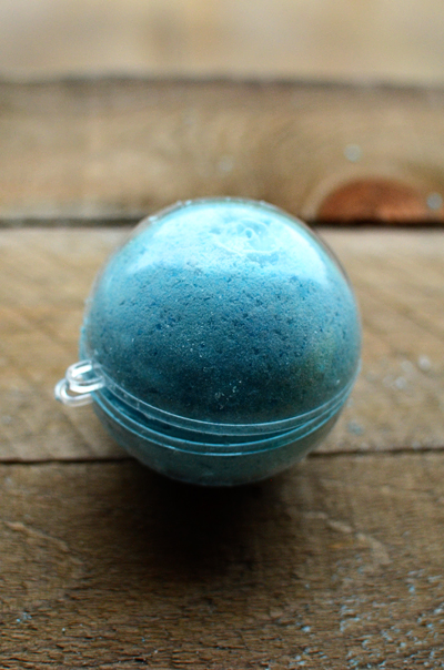 peppermint bath bomb