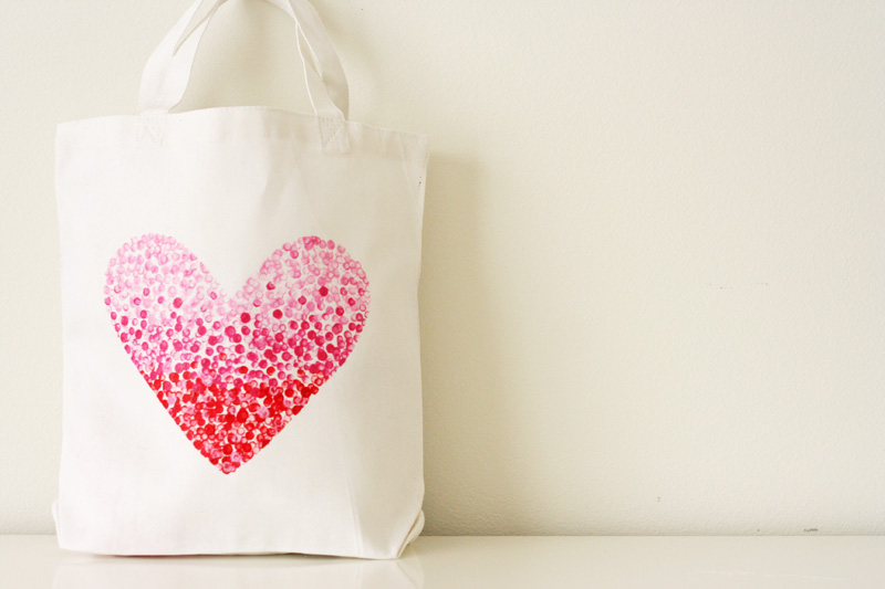 painted heart bag