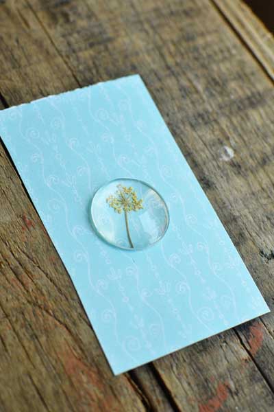 dried flower pendant