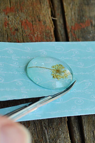 dried flower pendant