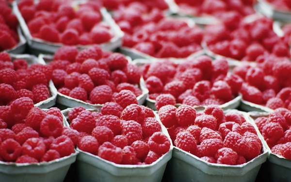 Incorporating Raspberries into your Summer Wedding