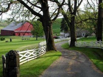 Barn Wedding Venue in Maryland, USA