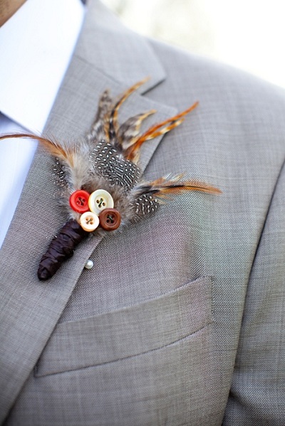 DIY feather and button boutonniere