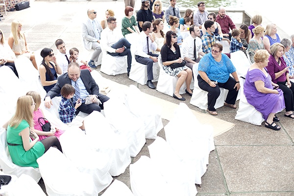 Outdoor Florida wedding ceremony