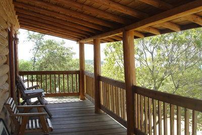 log-cabins-at-jacobs-creek-canyon-lake-tx-03