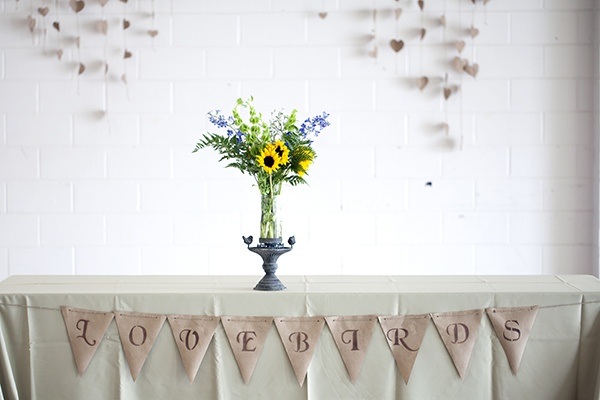 wedding lovebirds bunting banner