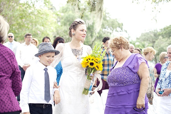 Outdoor Florida wedding ceremony