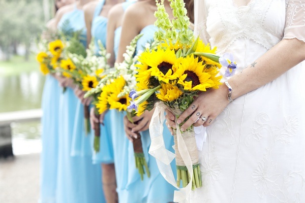 Sunflower bridal bouquet