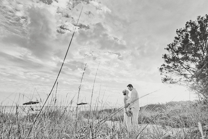 beach-wedding-black-and-white-wedding-photography-sarah-steven