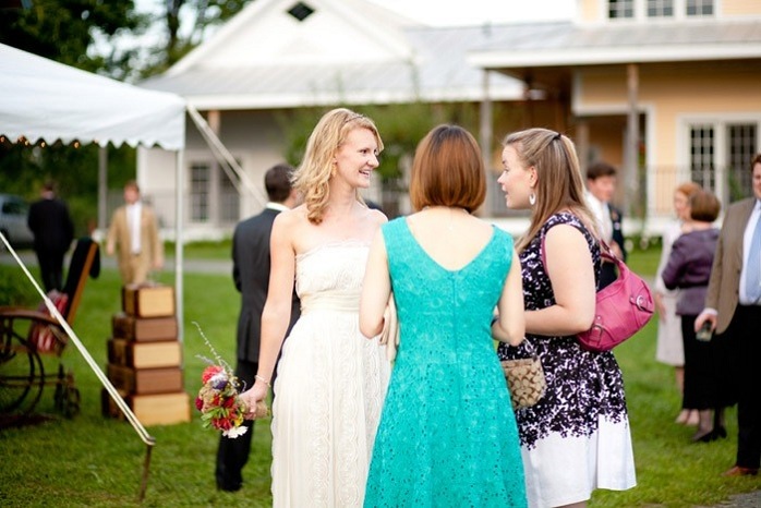 bride-with-guests-intimate-weddings-farm-wedding