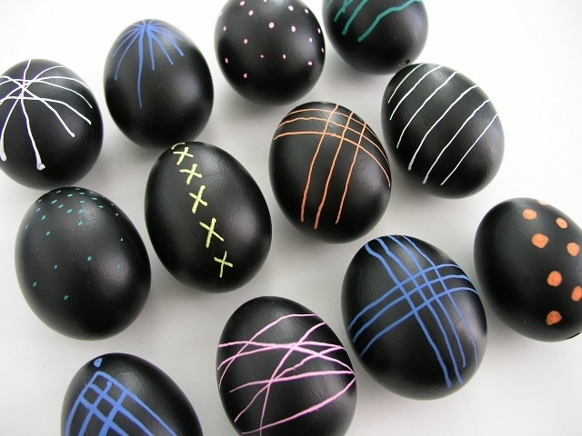 chalkboard-eggs