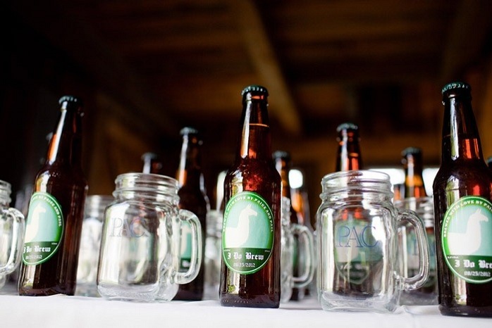 homemade-craft-beer-for-wedding